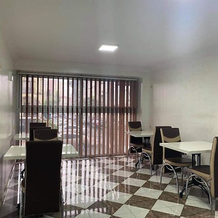 Family Hotel Батумі Екстер'єр фото