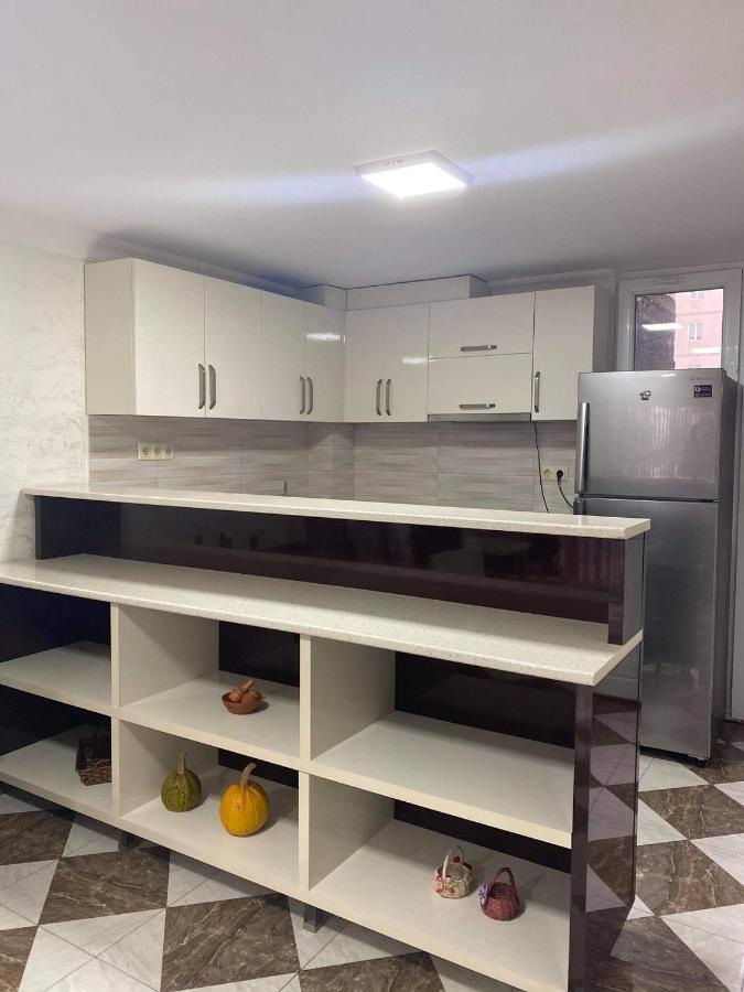 Family Hotel Батумі Екстер'єр фото