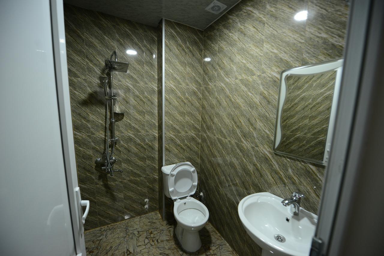 Family Hotel Батумі Екстер'єр фото